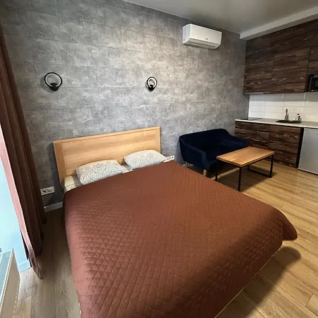 Апартаменти В Гранях Dnipro Exterior photo