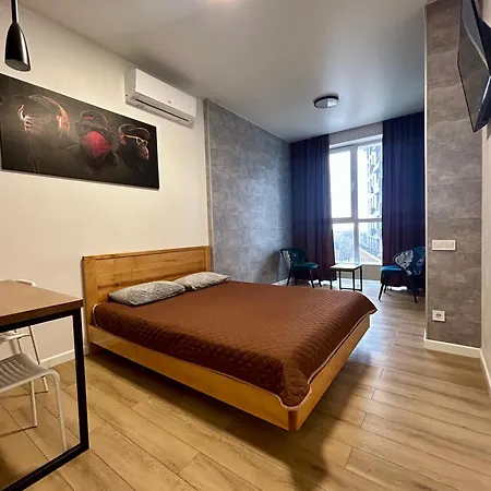 Апартаменти В Гранях Dnipro Exterior photo